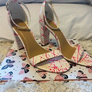 Shoe Dazzle Pink and White Splatter Heels